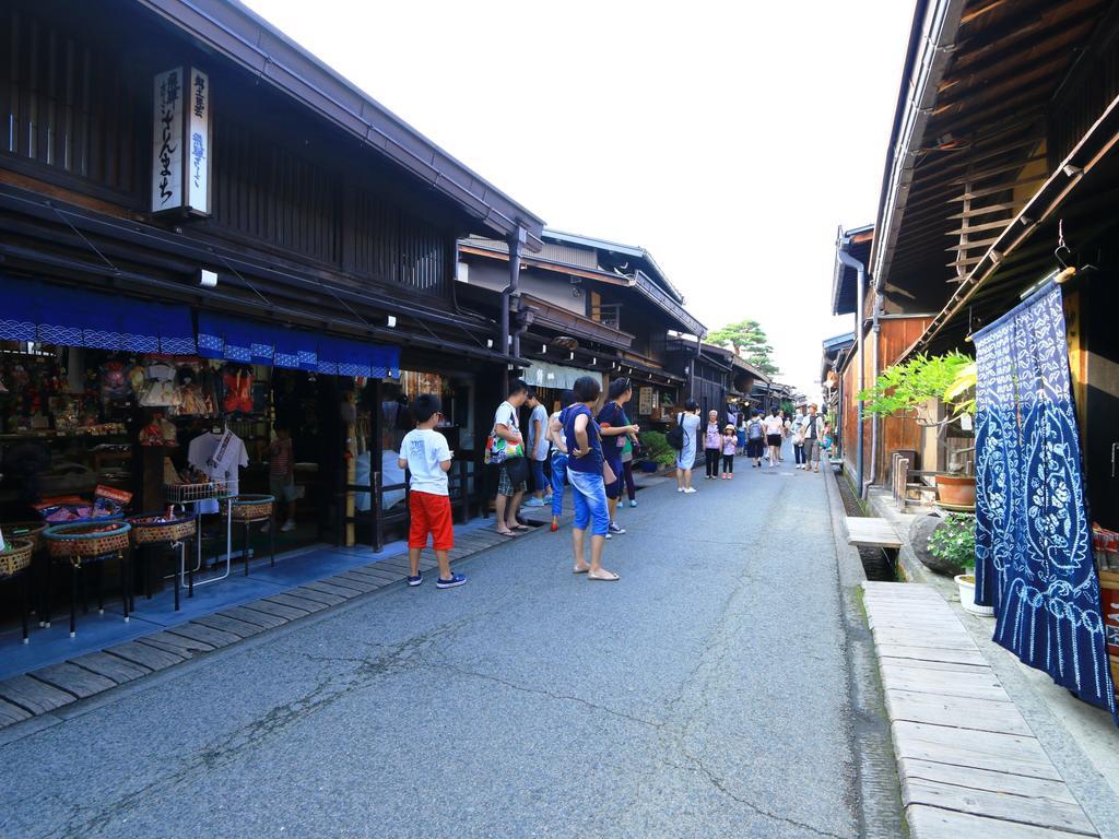 Konji Ryokan Hotel Takayama  Bagian luar foto